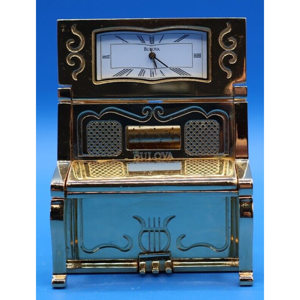 Bulova Mini-Boutique Player Piano Music Box B0599 Miniature Collectible Clock